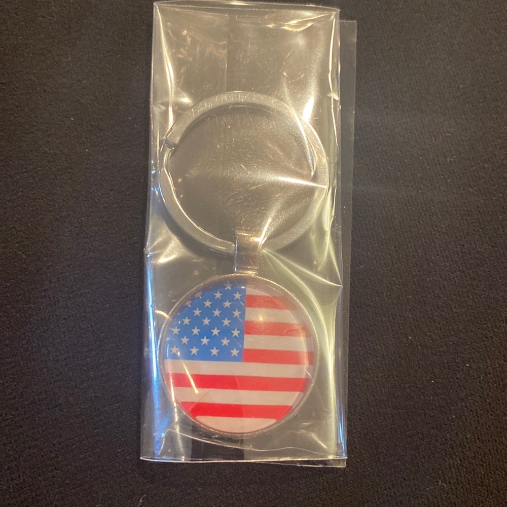 USA Keychain - Picture 2 of 3